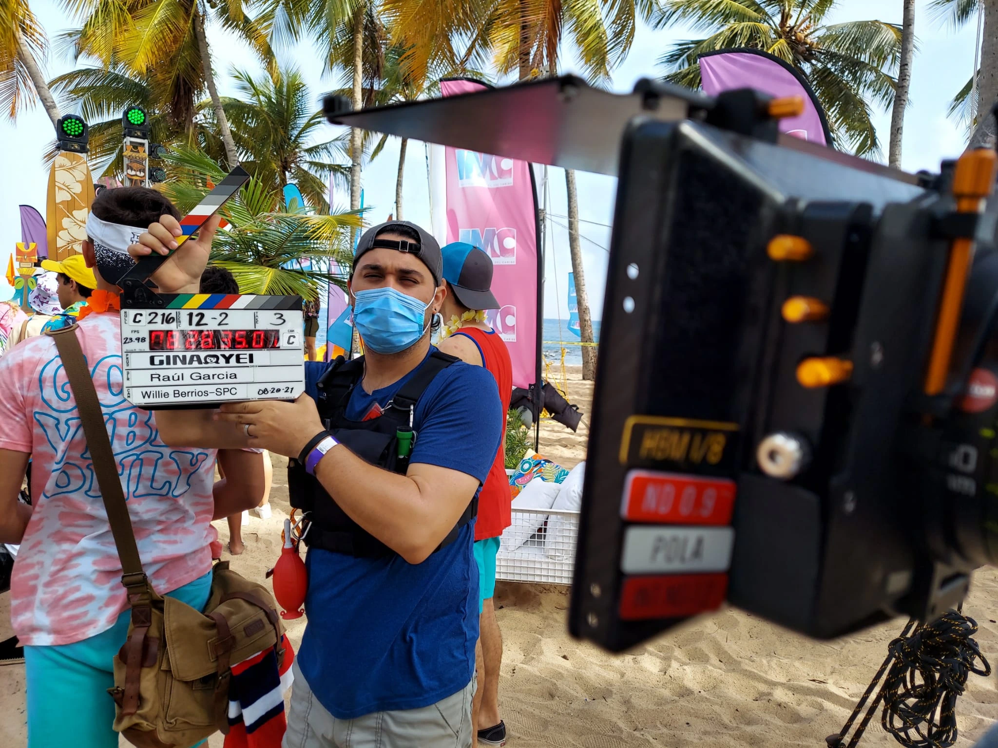 Gina & Yei · Behind the scenes