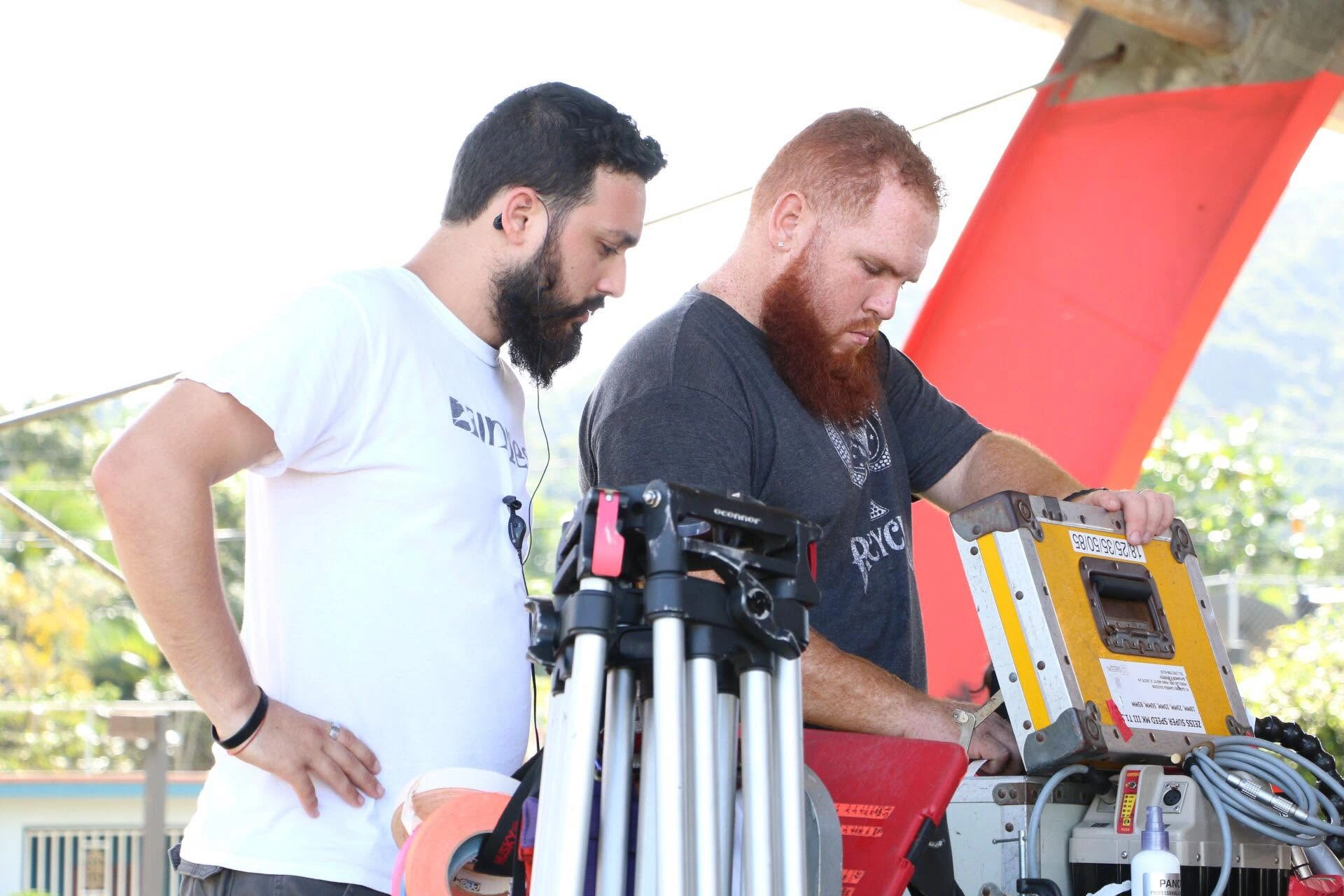 On set with my best friend · 2014